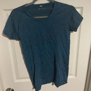 Lululemon swift tee